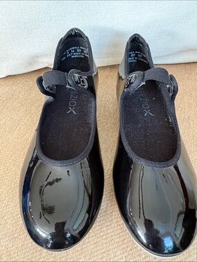 Capezio Black Patent Mary Jane Tap Shoes with Hook Loop Strap